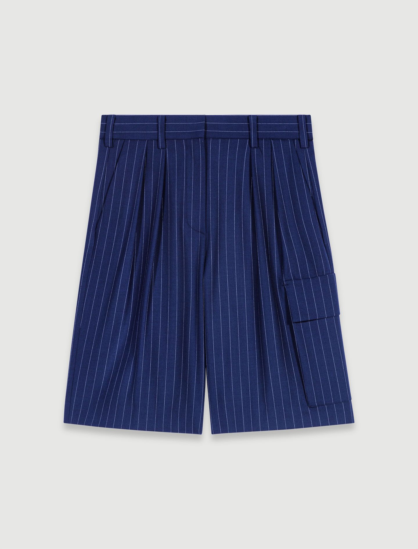 Quần short Bermuda kẻ sọc